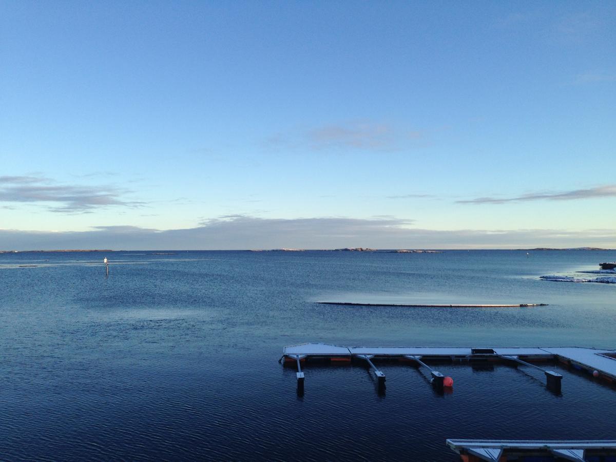 Отель Hopen Brygge Экстерьер фото