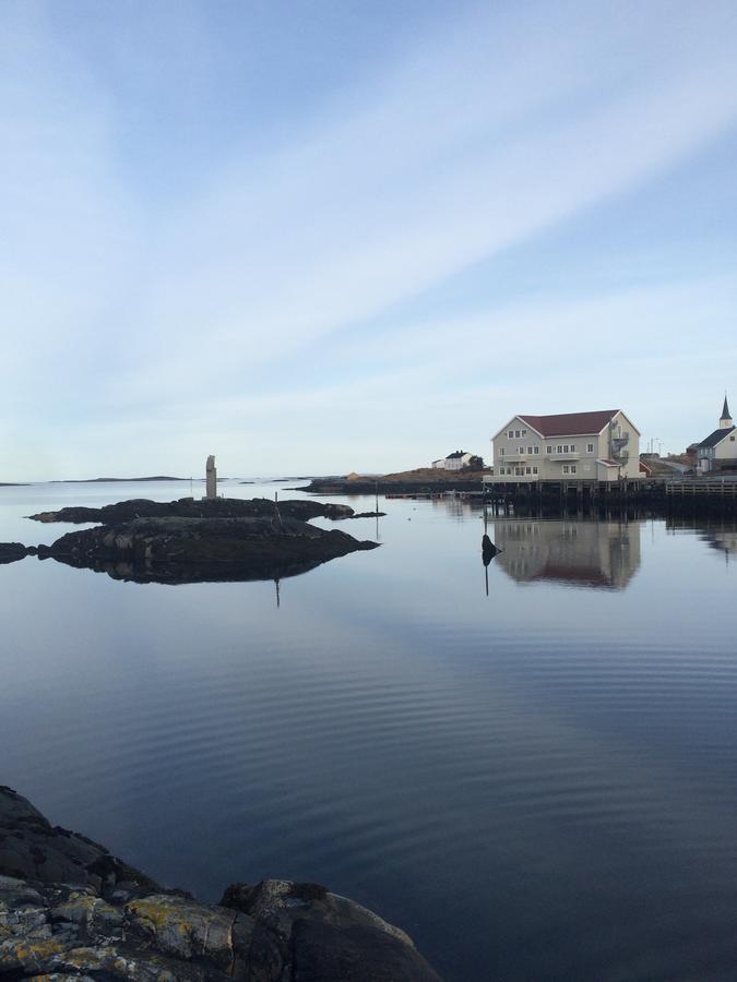Отель Hopen Brygge Экстерьер фото