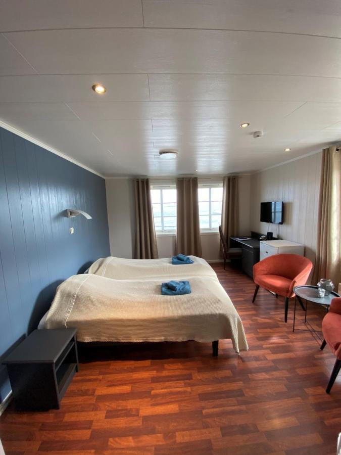 Отель Hopen Brygge Экстерьер фото